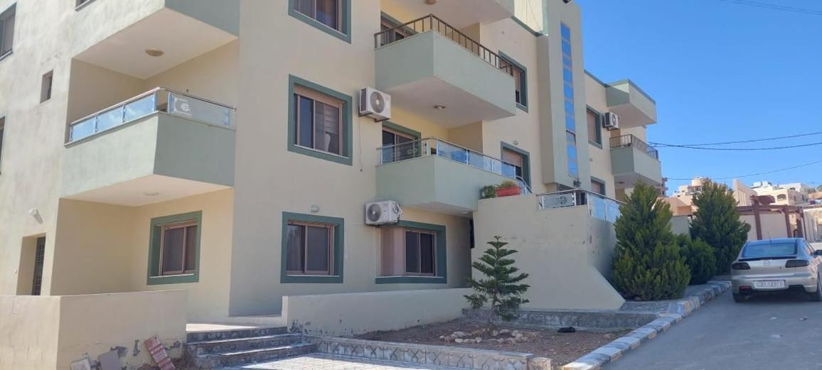 Noor Apartment Wadi Musa Eksteriør billede